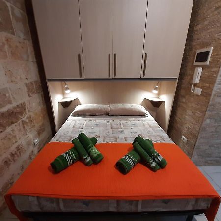 Bed and Breakfast I Marchesi Del Grillo - Vicinanze Stazione, Campus, Policlinico Bari Exterior foto