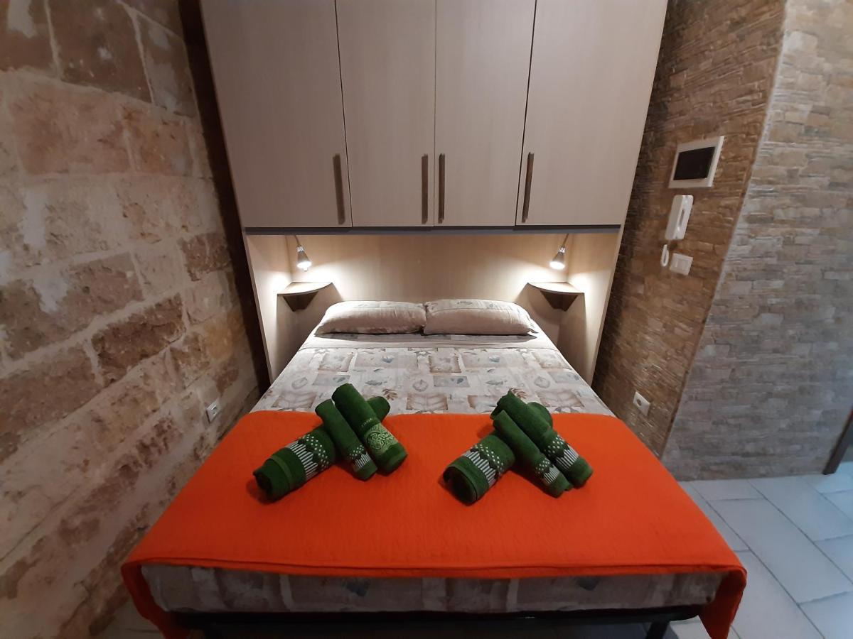 Bed and Breakfast I Marchesi Del Grillo - Vicinanze Stazione, Campus, Policlinico Bari Exterior foto